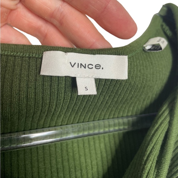 Vince | Ribbed Twist Dress in Green Small - Picture 2 of 9